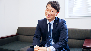 社員インタビュー