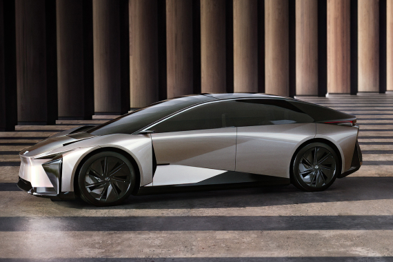 LEXUS LF-ZC(レクサス)