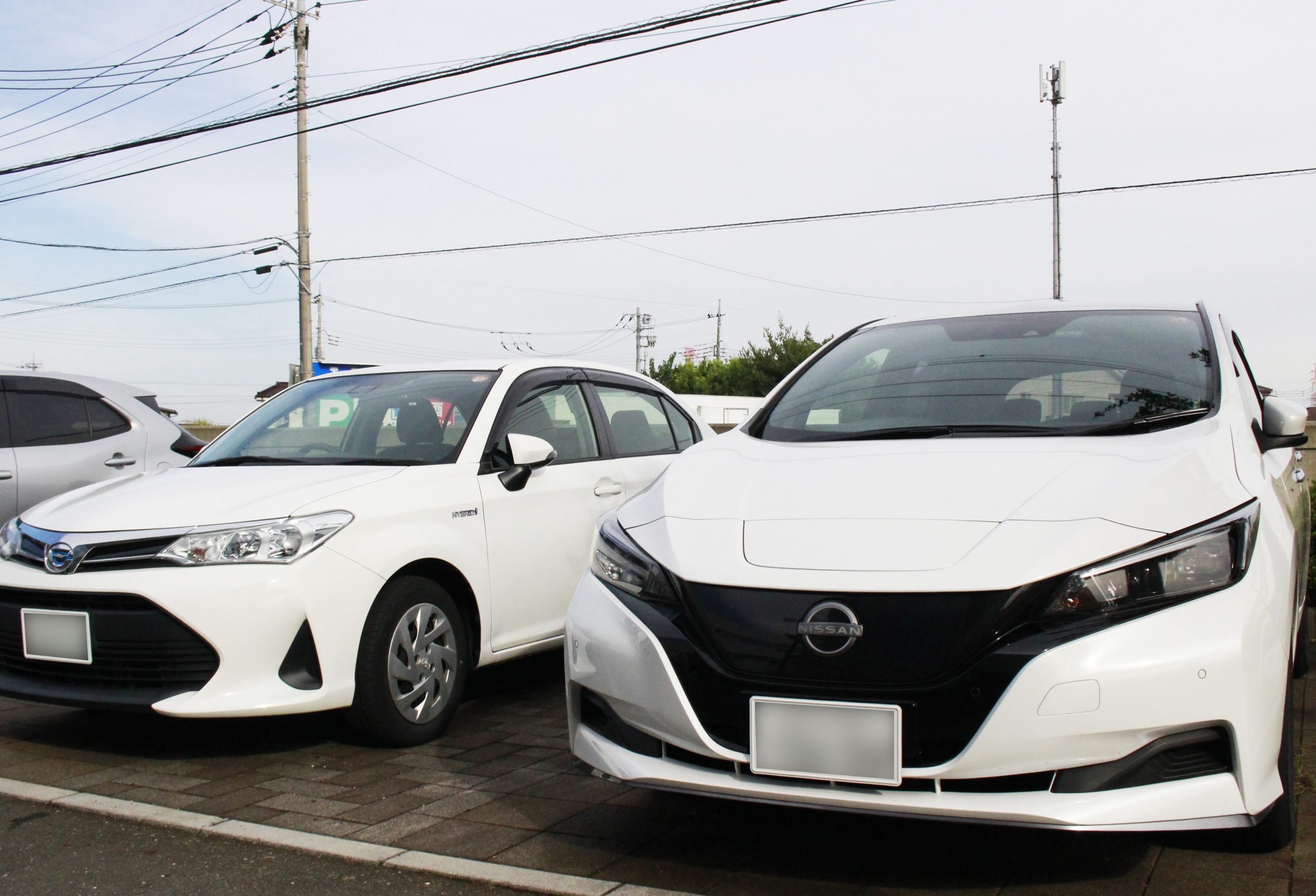 東亜ディーケーケー株式会社さまの営業車両