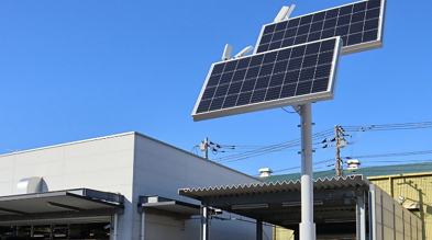 使用済ＥＶバッテリーとソーラーパネルを組み合わせた自律型ソーラー街路灯 「THE REBORN LIGHT smart」の自社整備センターへの設置について