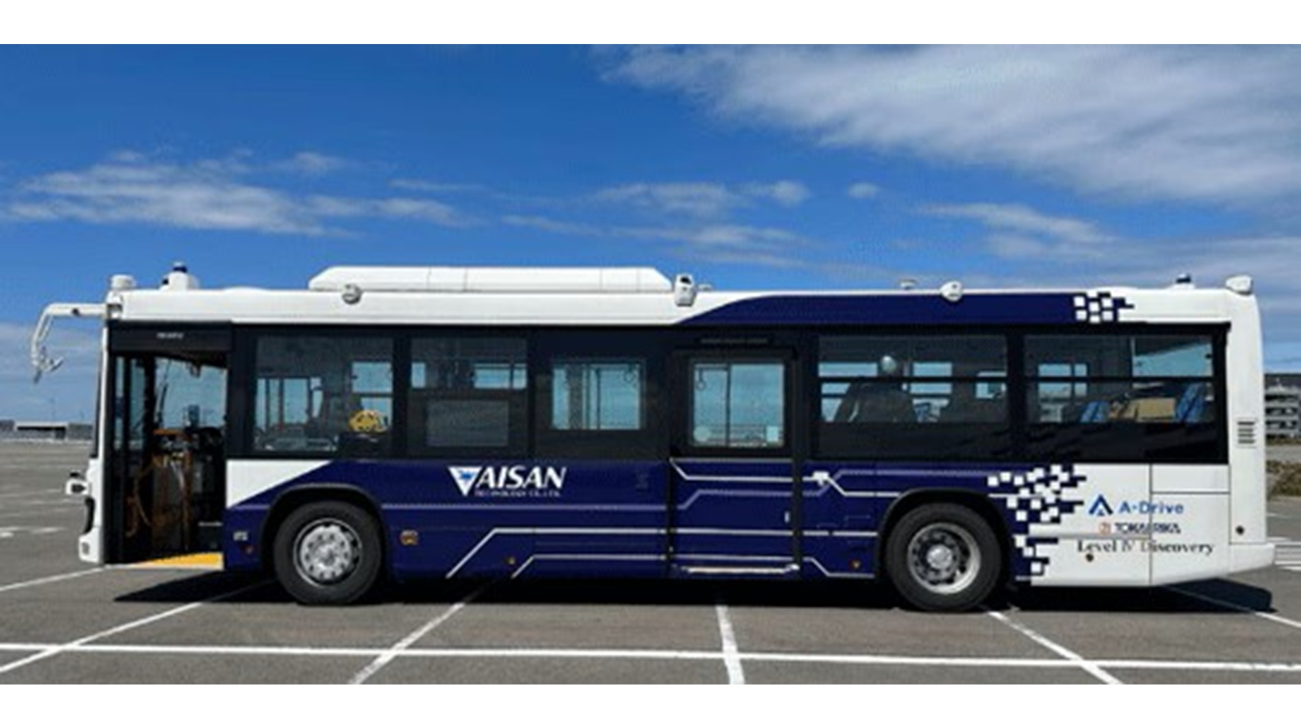 NTTドコモビジネス他8者、IOWN APN等を活用した寒冷地での自動運転バス実証開始　総務省採択事業