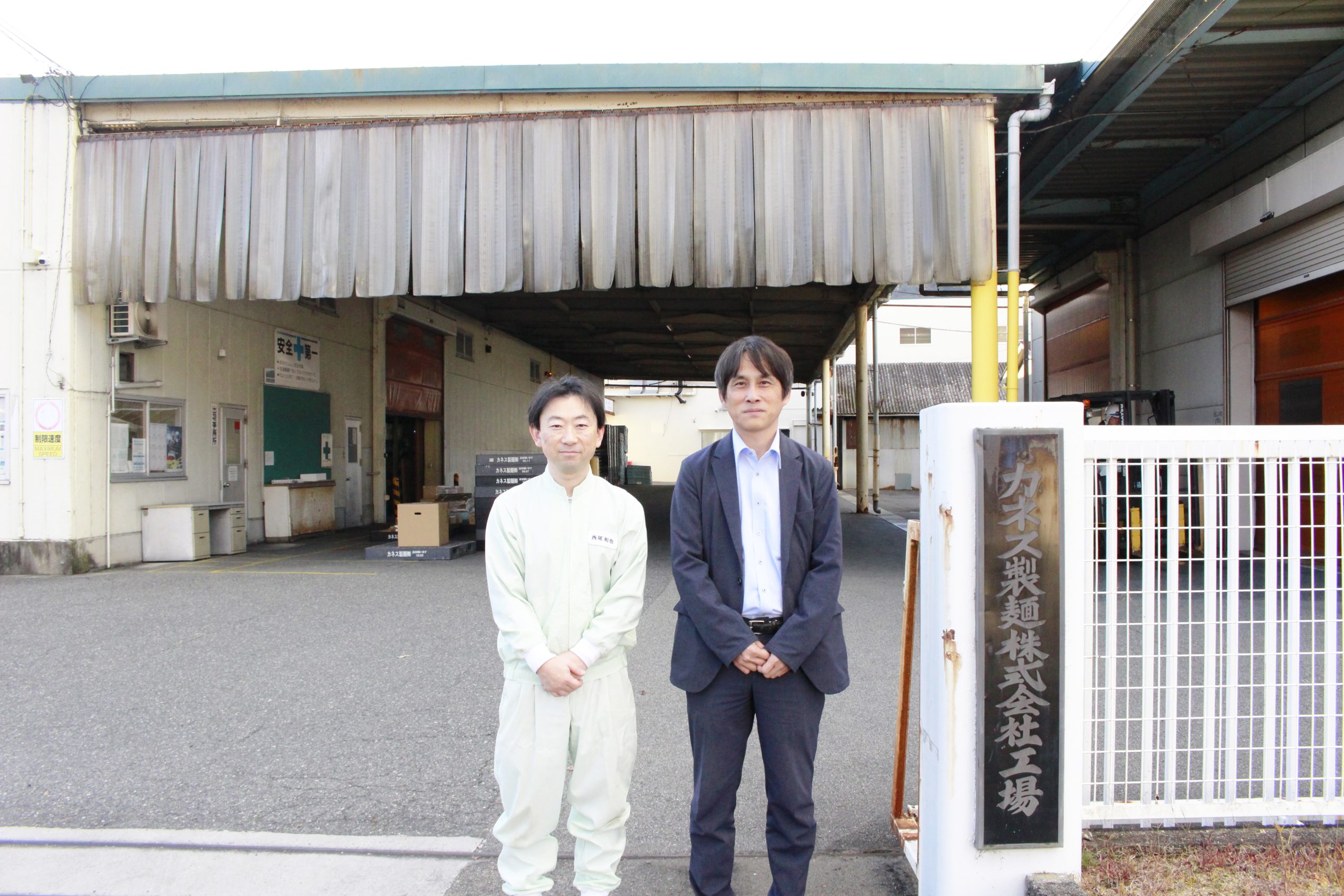 フォークリフトのリースバックで費用の平準化・定額化を実現<br />
属人化を抑えた運用体制の構築へ