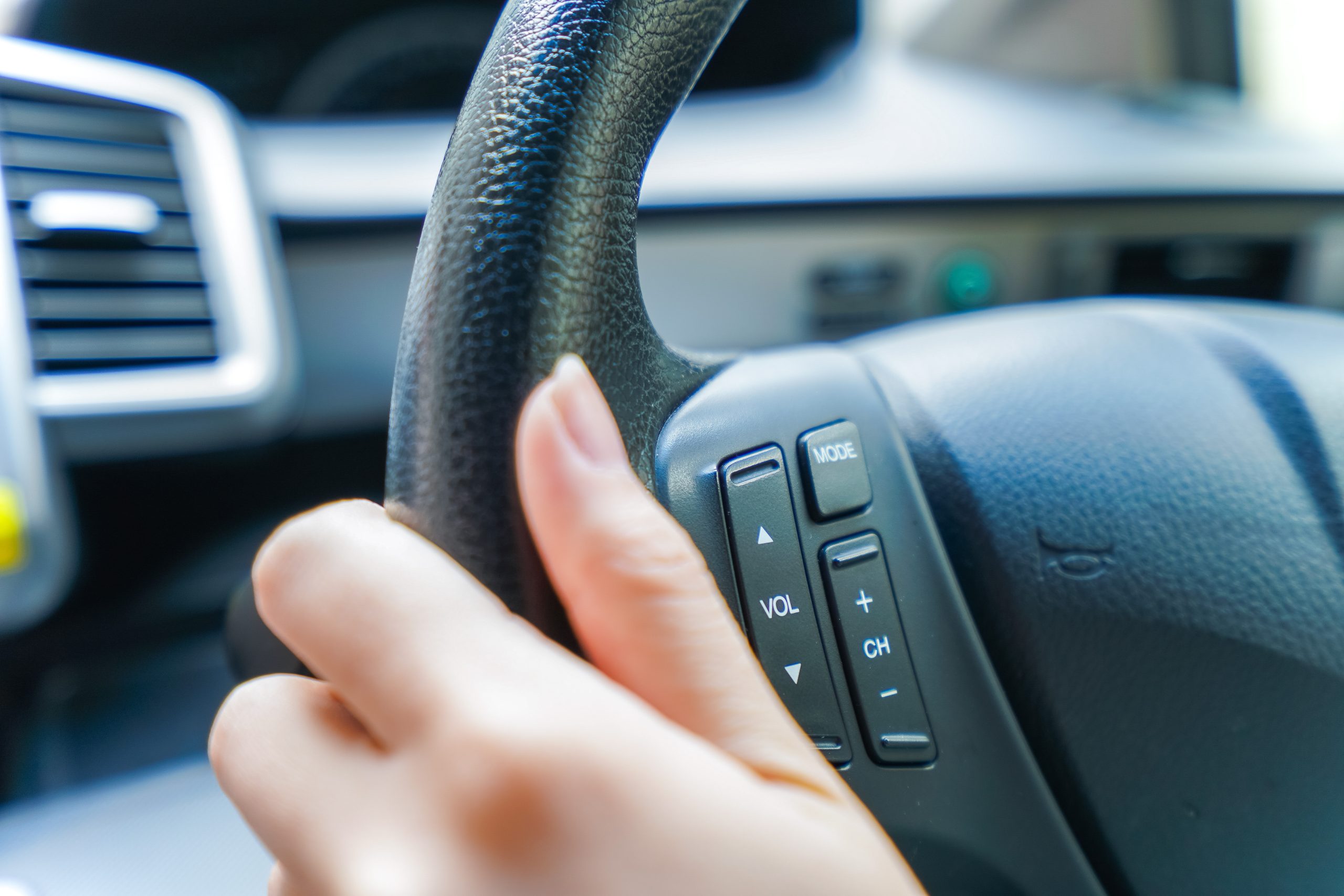 リース車とレンタカーを最適に使い分け、より良い営業環境づくりへ