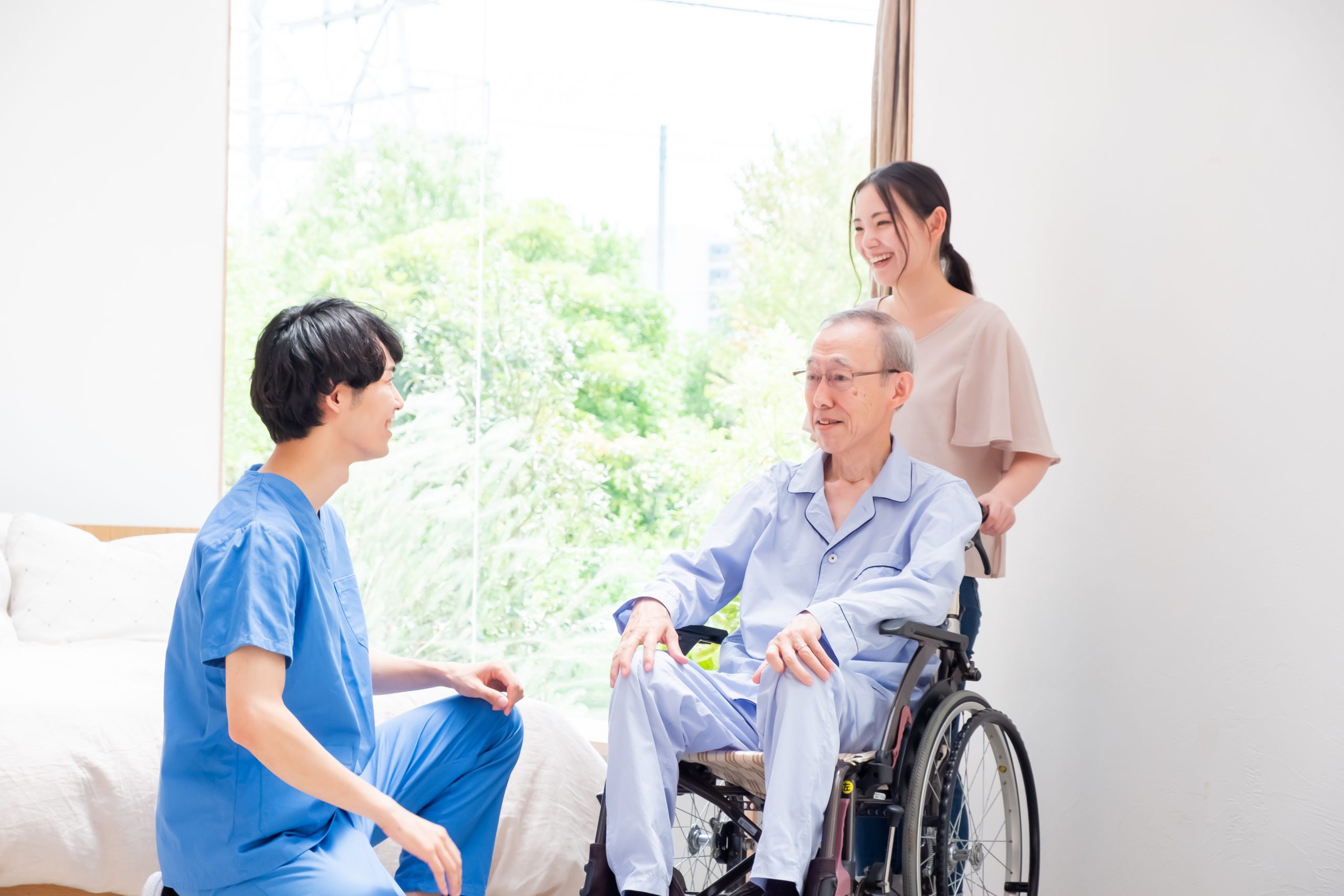 人手不足時代の福祉車両管理。専門パートナーとともに安心できる運用へ